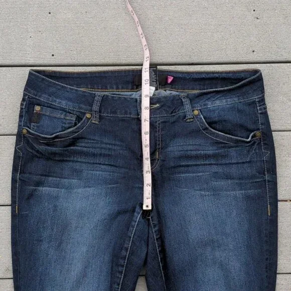 Torrid Denim Darkwash Straight Fit Jeans with Rhinestone Back Pockets - Picture 9 of 12